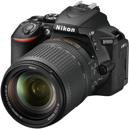 Nikon D5600 Kit (AF-S 18-140mm VR)