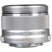 Cargar imagen en el visor de la galería, Olympus M.Zuiko 25mm F/1.8 (Silver)